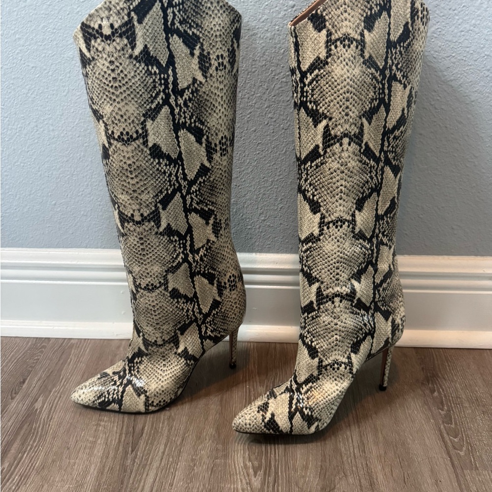 SCHUTZ Black and Cream Snakeskin Heeled Boots